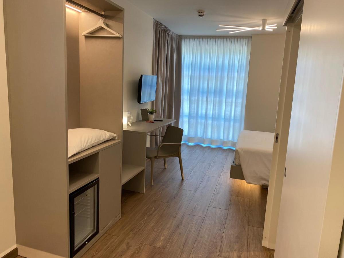טרנטו Fly Bike Hotel מראה חיצוני תמונה